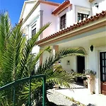 Baleal - Large Near Up To 12 Pax+2 Ch *