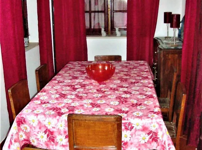 Vila Baleal - Large Near Up To 12 Pax+2 Ch